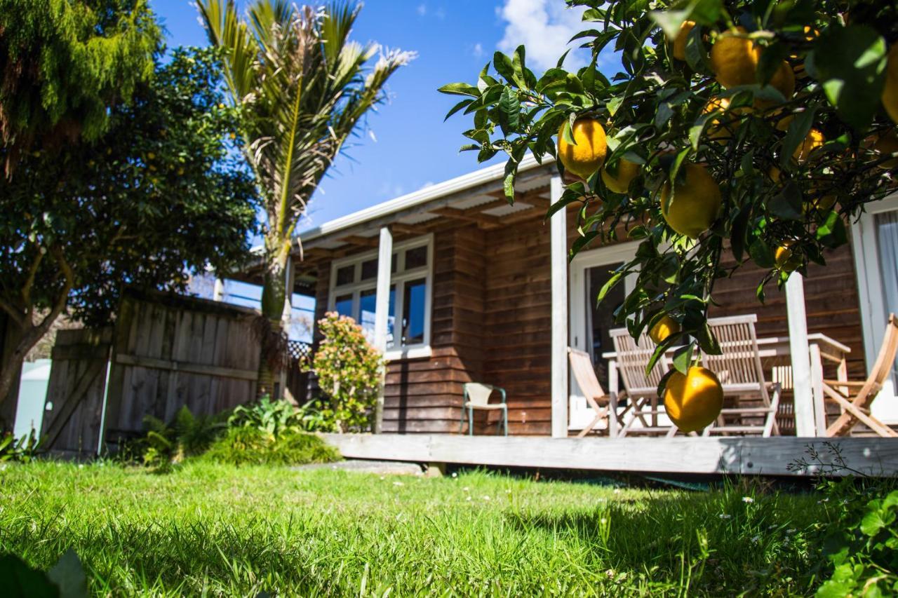 The Church Accommodation Hahei Exterior foto